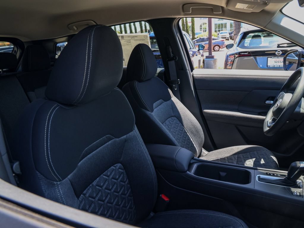 New 2026 Nissan Kicks SV FWD image 21