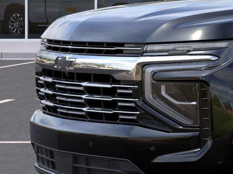 New 2025 Chevrolet Suburban Premier image 13