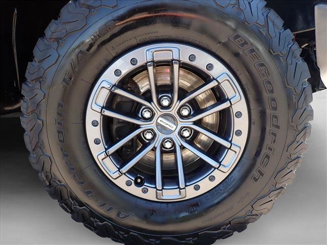 Used 2020 Ford F150 Raptor w/ Equipment Group 802A Luxury AWD/4WD image 7