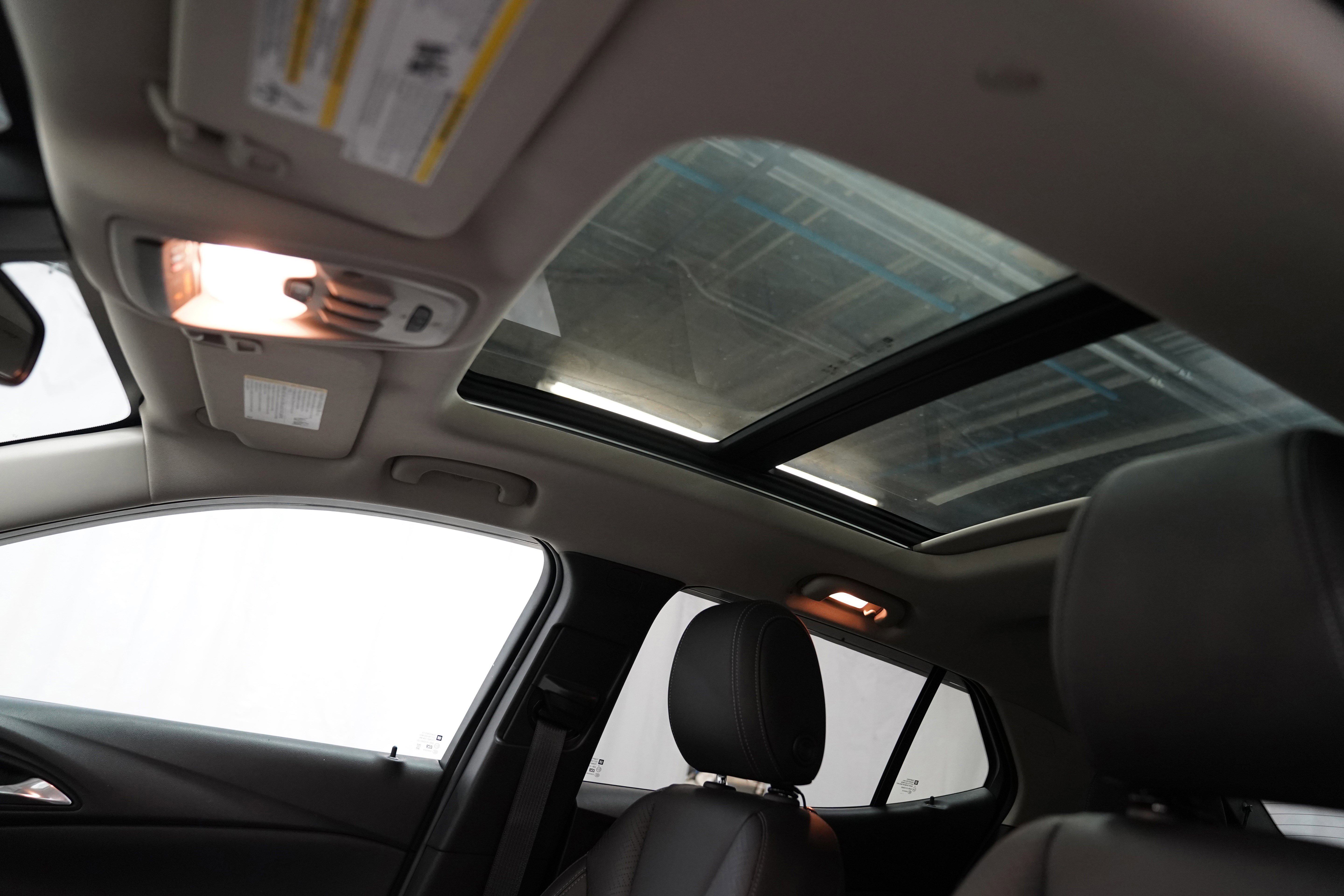 Used 2022 Buick Encore GX Essence w/ Experience Buick Package image 20