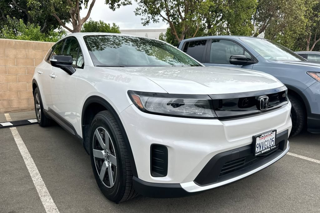 Used 2024 Honda Prologue EX image 2