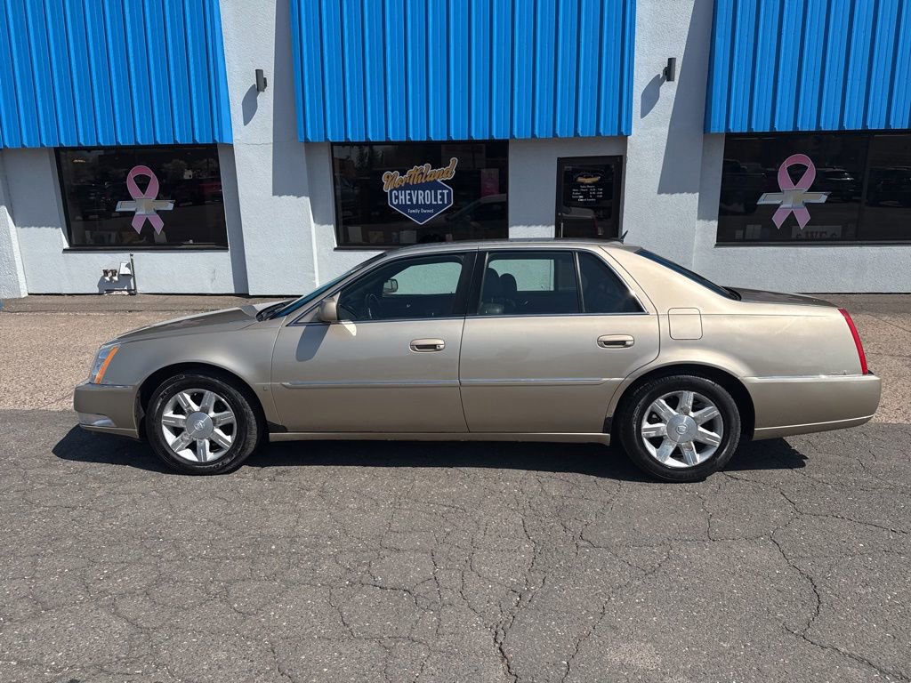Used 2006 Cadillac DTS FWD image 14