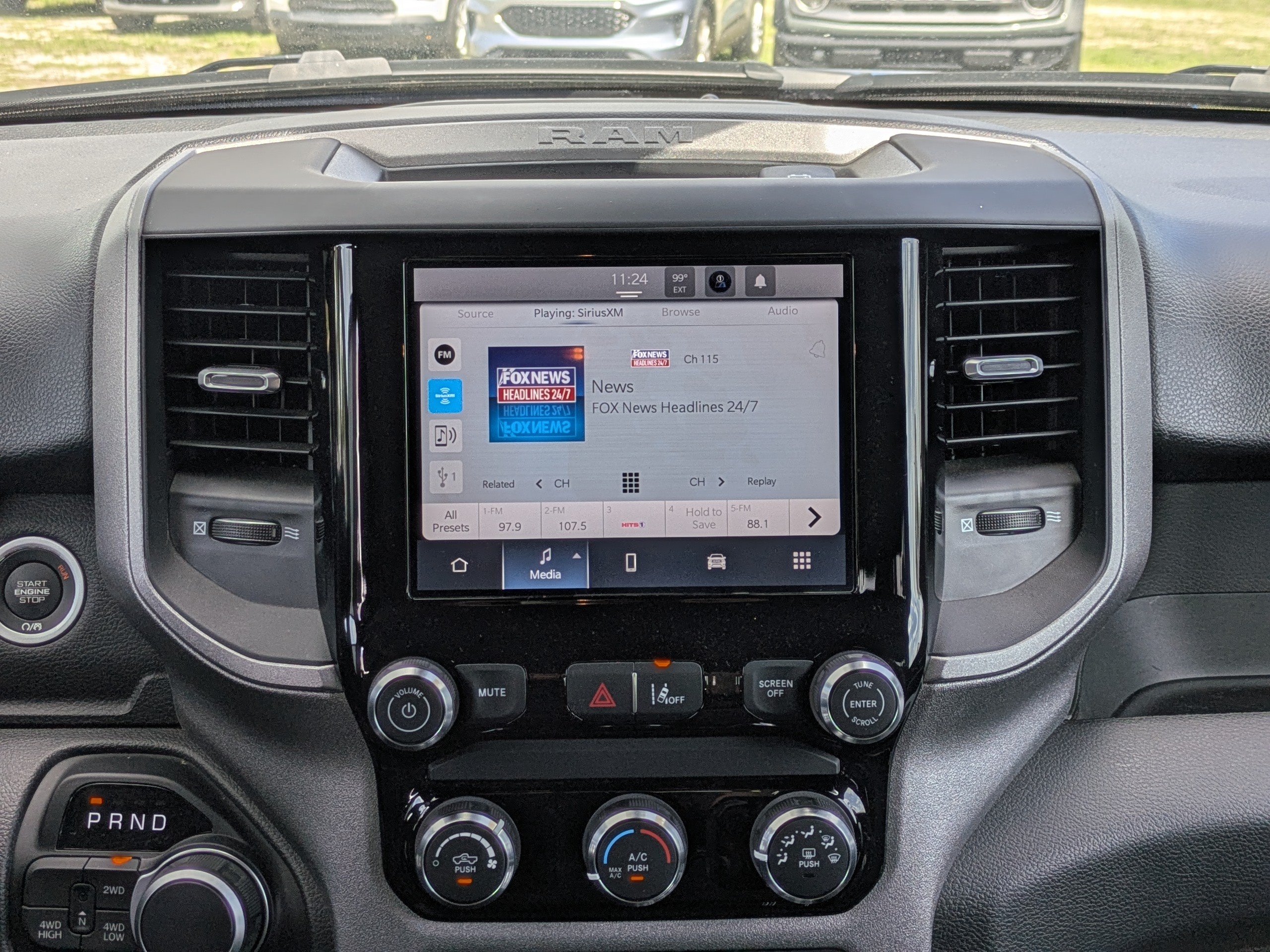 Used 2025 RAM 1500 Tradesman AWD/4WD image 16