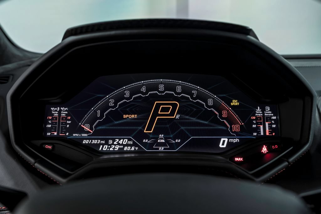 Used 2024 Lamborghini Huracan Tecnica RWD image 16