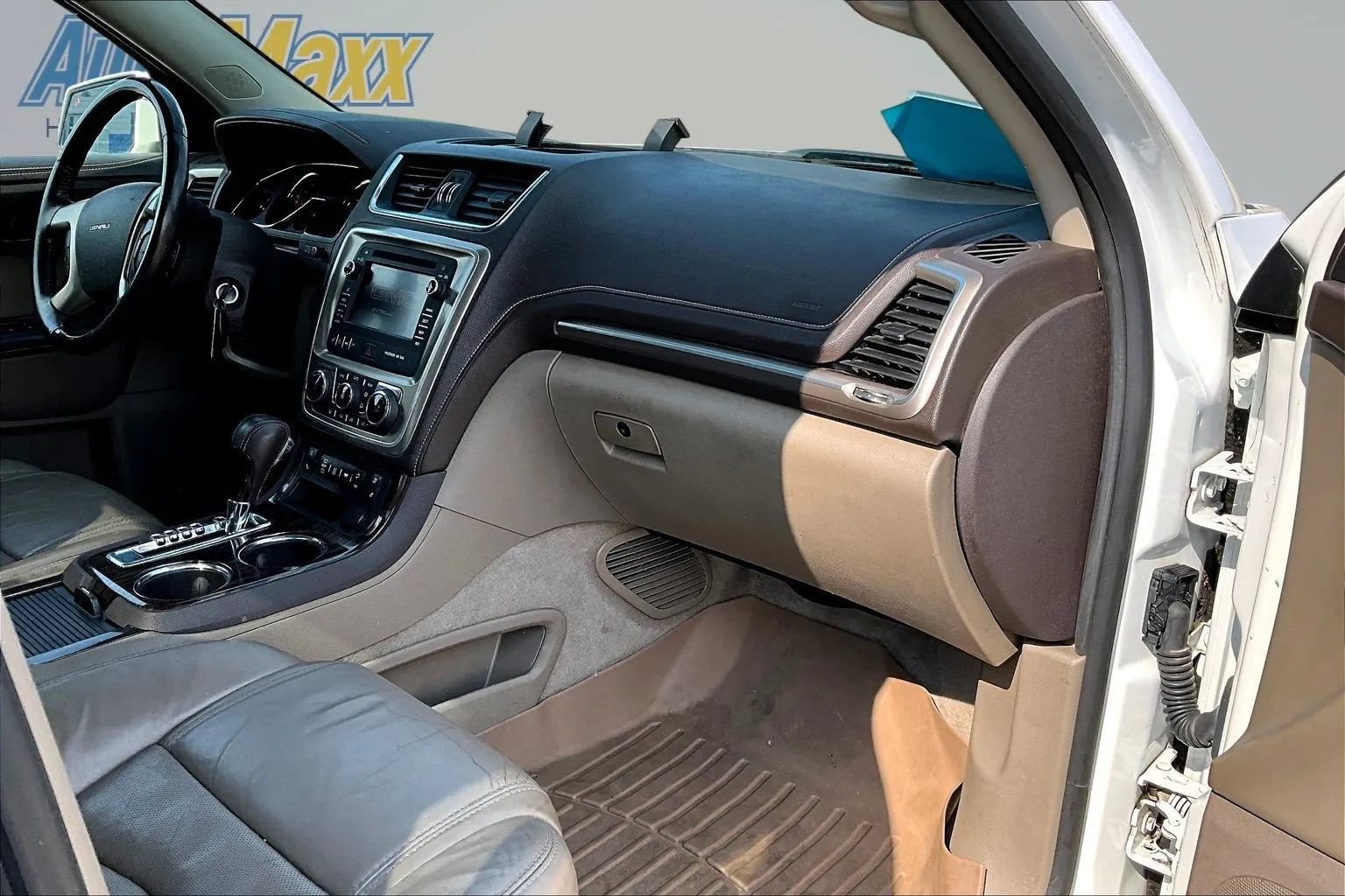 Used 2013 GMC Acadia Denali AWD/4WD image 31
