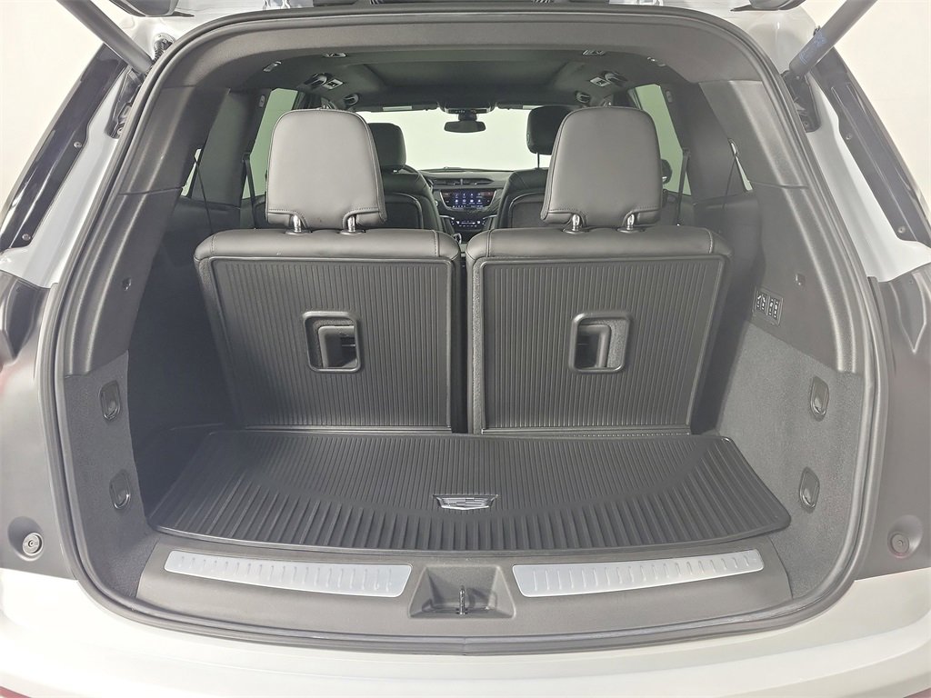 Certified 2024 Cadillac XT6 Premium Luxury w/ LPO, Floor Liner Package image 8