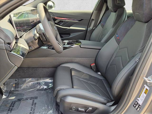 New 2027 BMW 530i xDrive w/ M Sport Package AWD/4WD image 4
