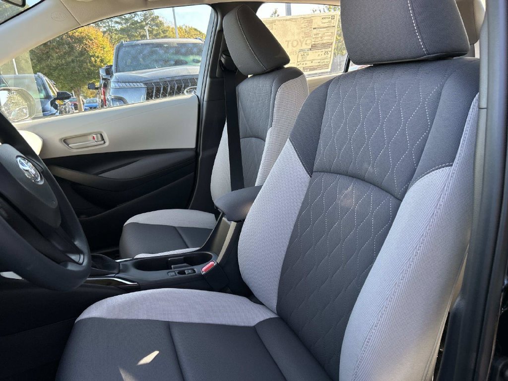 New 2027 Toyota Corolla LE FWD image 25