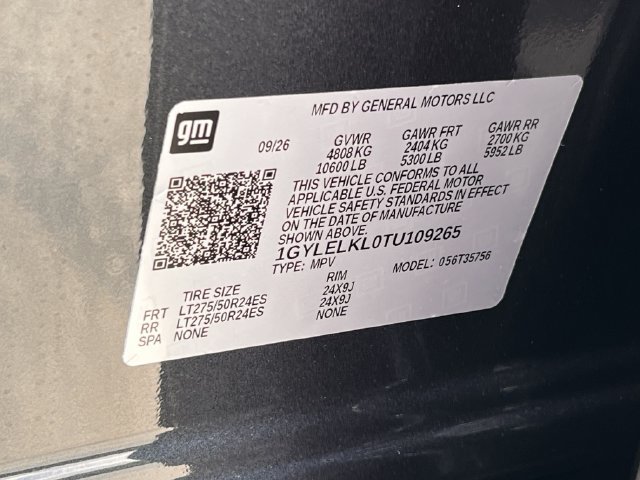 New 2026 Cadillac Escalade IQL Sport 1 w/ LPO, ONYX Package AWD/4WD image 28