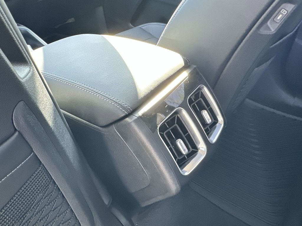 New 2025 Kia Sorento EX w/ Panoramic Sunroof Package image 24