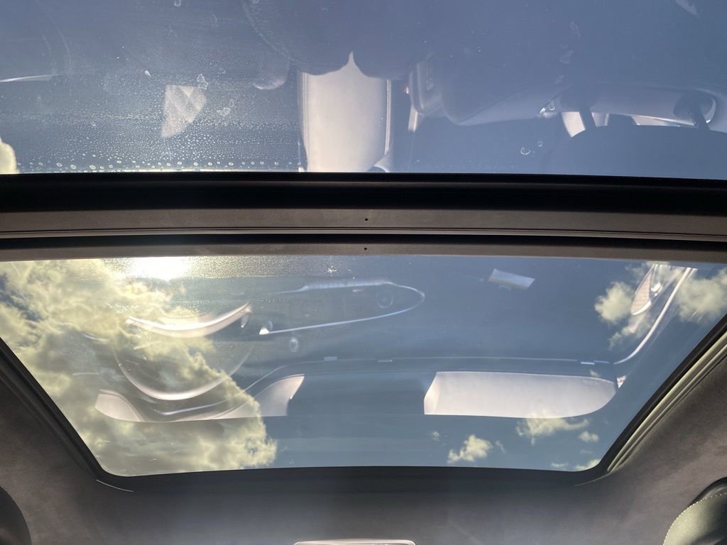 Certified 2025 Genesis GV70 3.5T Sport w/ Sport Advanced Package image 29