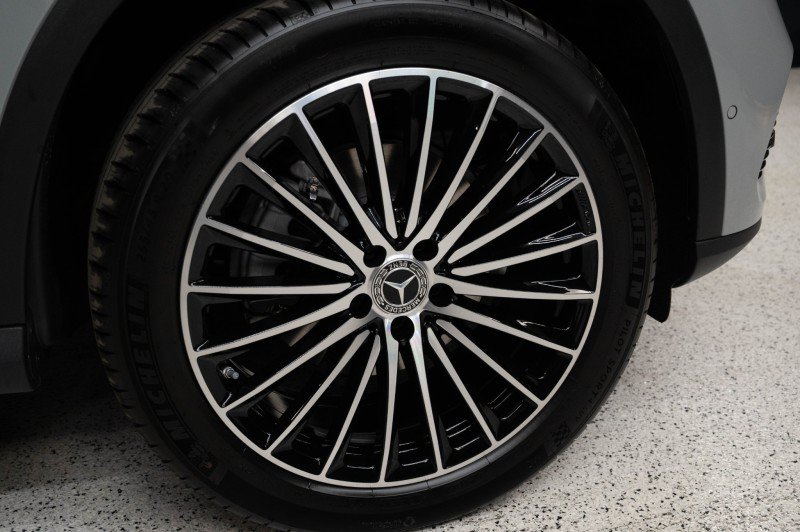 New 2027 Mercedes-Benz GLC 300 image 10