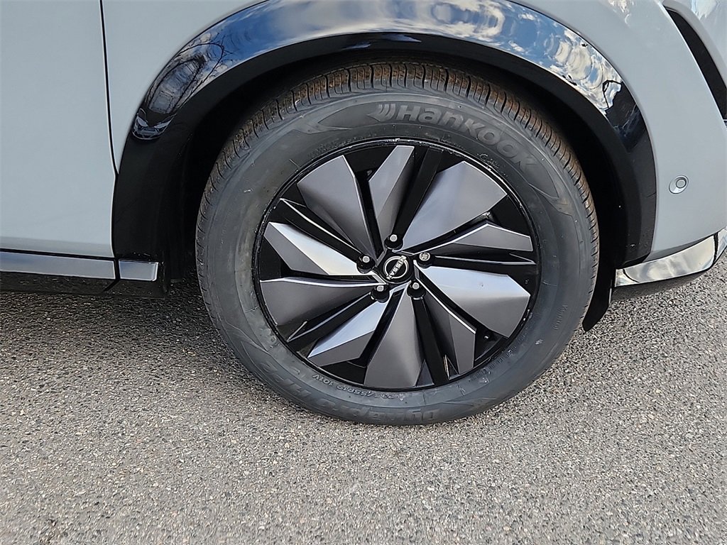 Used 2023 Nissan Ariya image 8