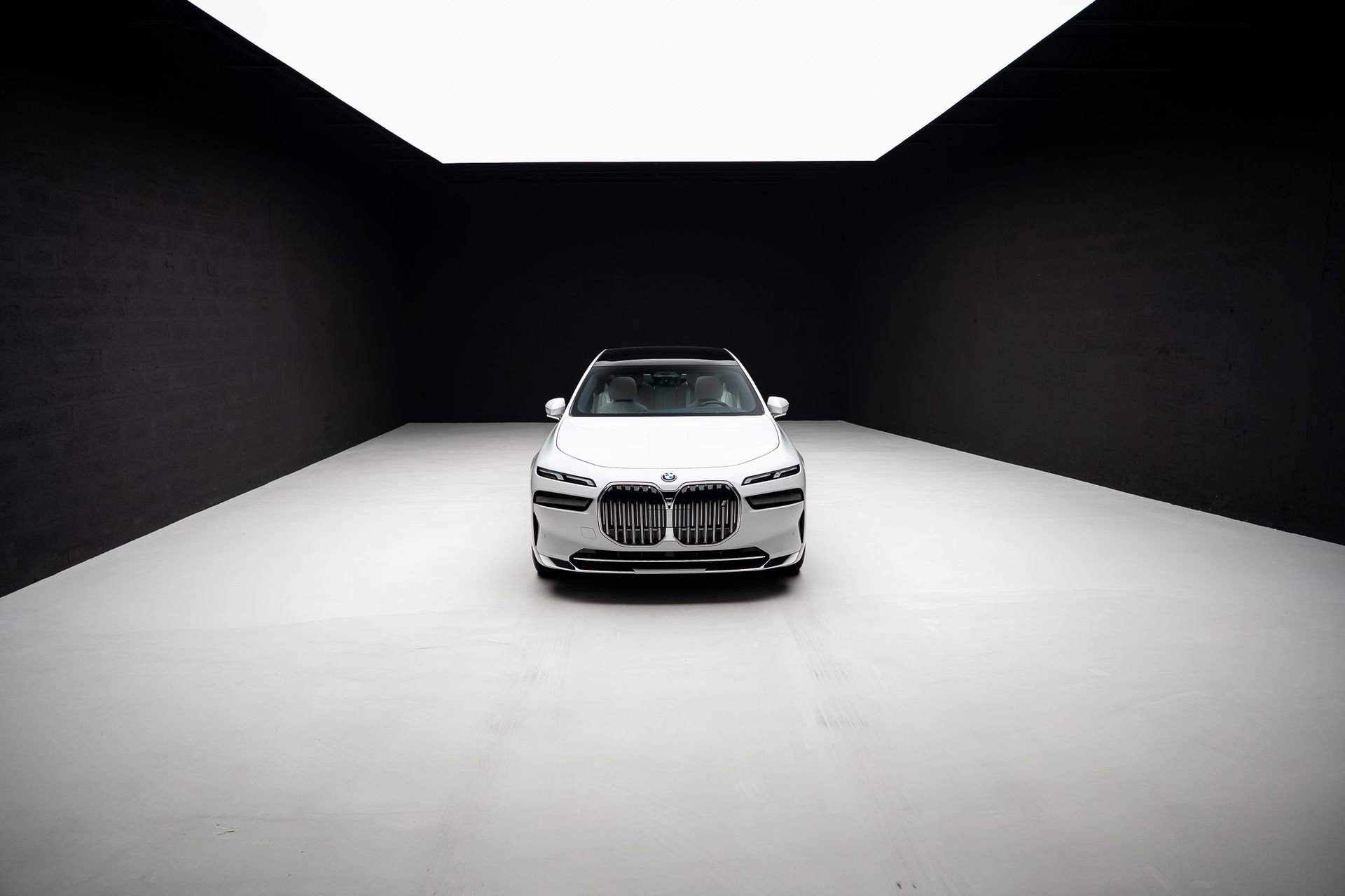 Used 2024 BMW i7 xDrive60 image 85