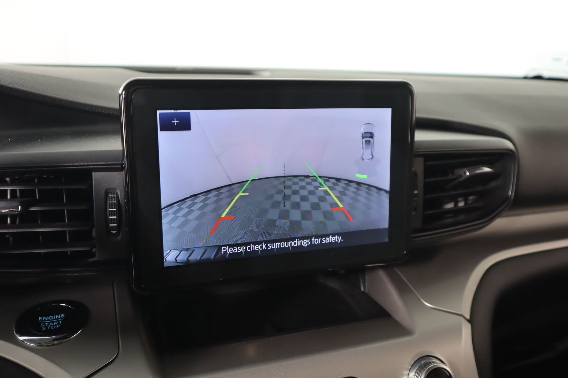 Used 2022 Ford Explorer XLT RWD image 6
