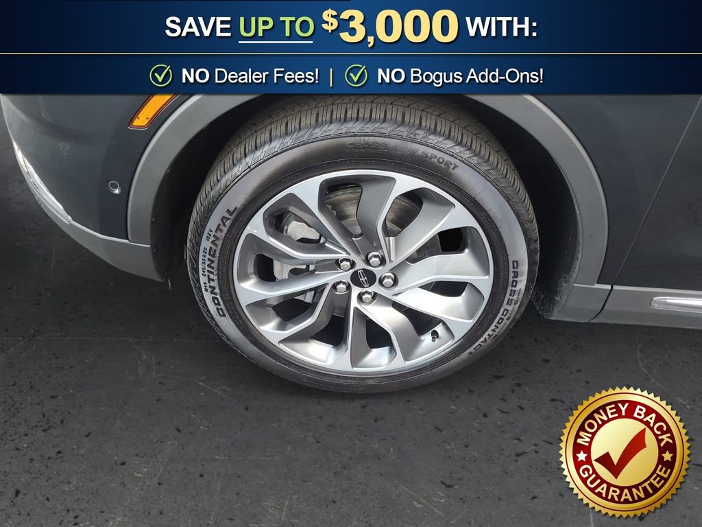 Certified 2023 Lincoln Nautilus Reserve w/ Equipment Group 201A image 13