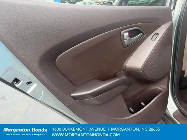 Used 2014 Hyundai Tucson SE FWD image 24