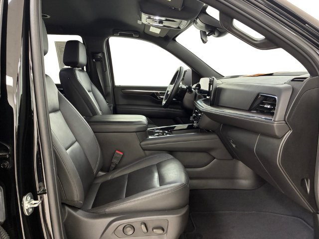 Certified 2025 Chevrolet Tahoe LT AWD/4WD image 14