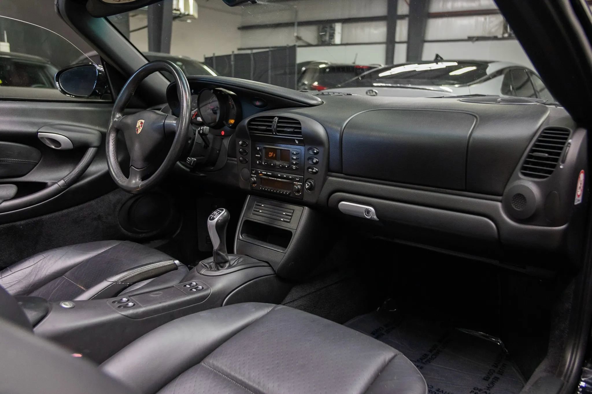 Used 2004 Porsche Boxster image 30