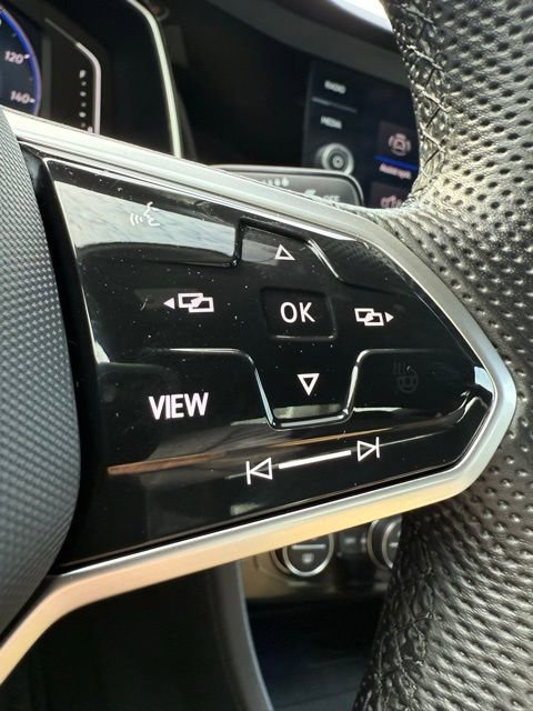 Used 2024 Volkswagen Jetta GLI 40th Anniversary Edition image 26