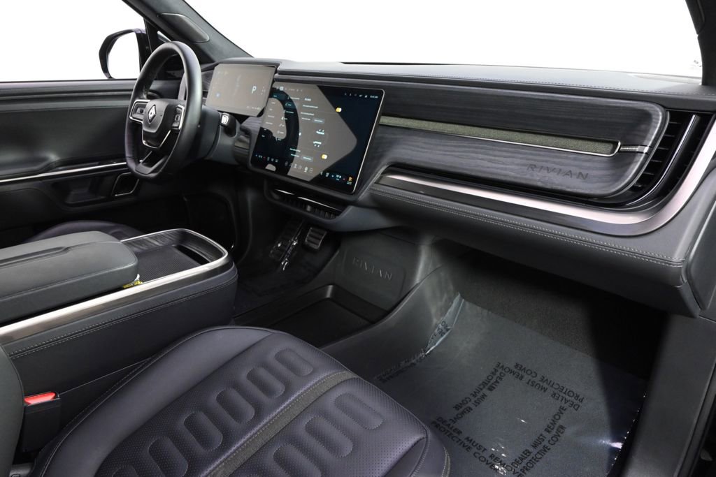 Used 2023 Rivian R1S Adventure AWD/4WD image 15