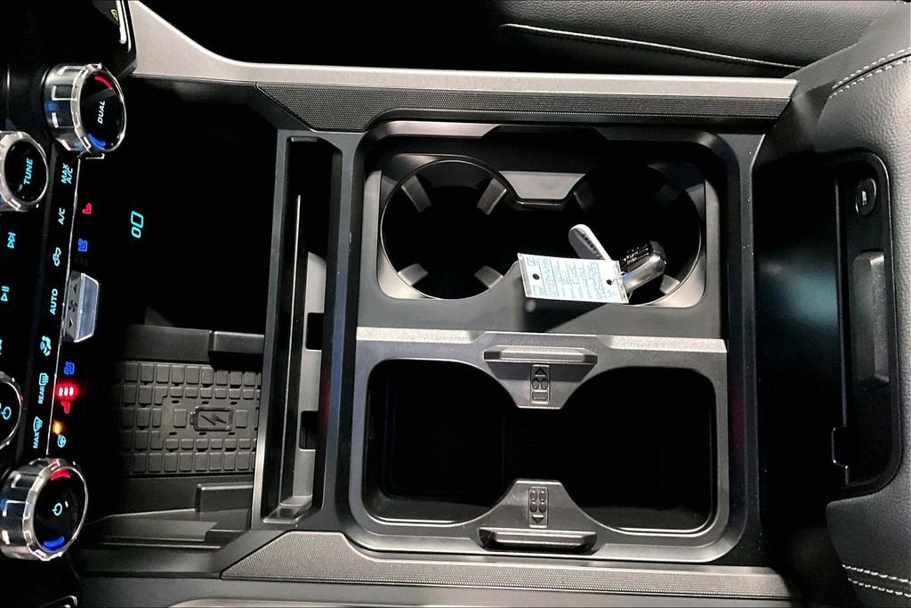 Used 2026 Ford F450 Lariat image 17