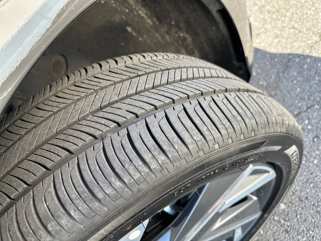 Certified 2025 Hyundai Elantra SEL FWD image 18