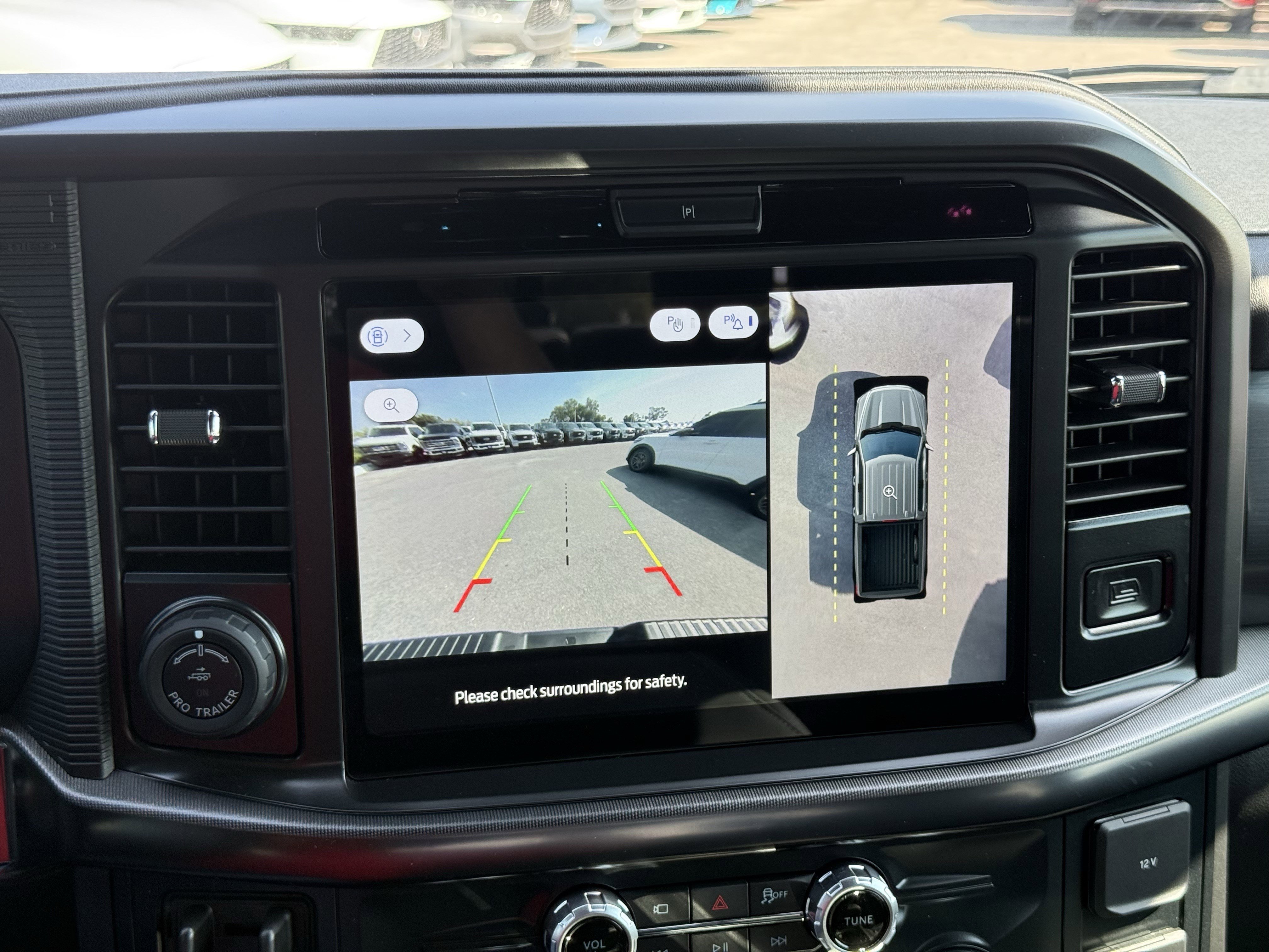 New 2025 Ford F150 Lariat w/ Equipment Group 502A High image 31