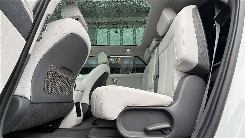 Used 2023 Hyundai Ioniq 5 Limited w/ Cargo Package image 21