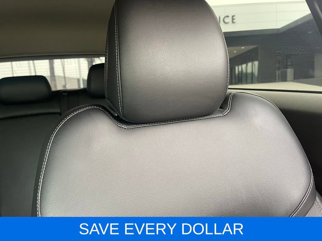 Used 2023 MAZDA CX-50 AWD 2.5 S w/ Weather Package image 17