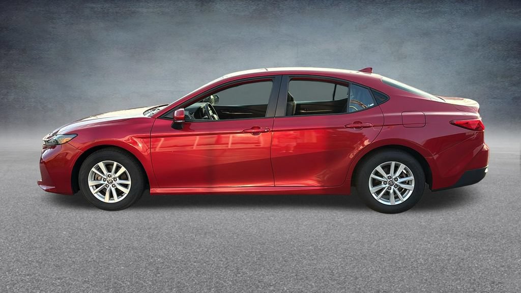 Used 2025 Toyota Camry LE FWD image 3