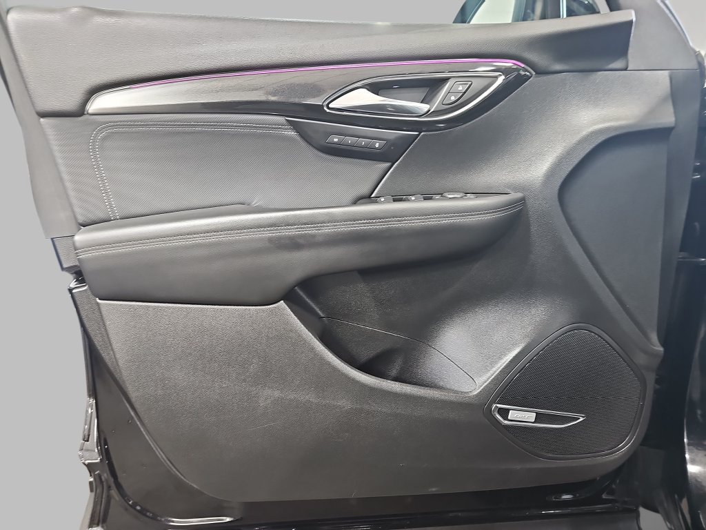 Certified 2024 Buick Envision Preferred AWD/4WD image 31