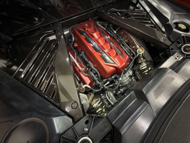 Certified 2023 Chevrolet Corvette Stingray Preferred Cpe w/ Engine Appearance Package RWD image 8