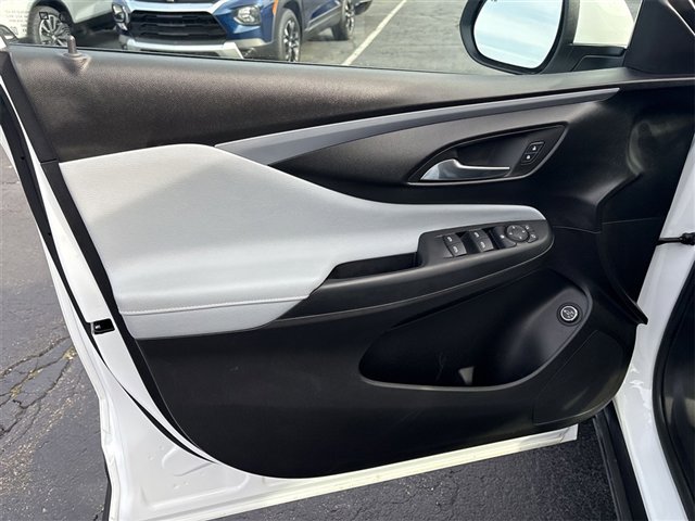 Certified 2024 Buick Envista Preferred w/ Convenience II Package image 21