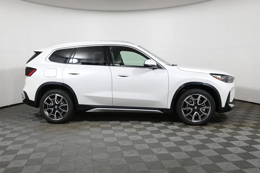 New 2026 BMW X1 xDrive28i w/ Convenience Package AWD/4WD image 8