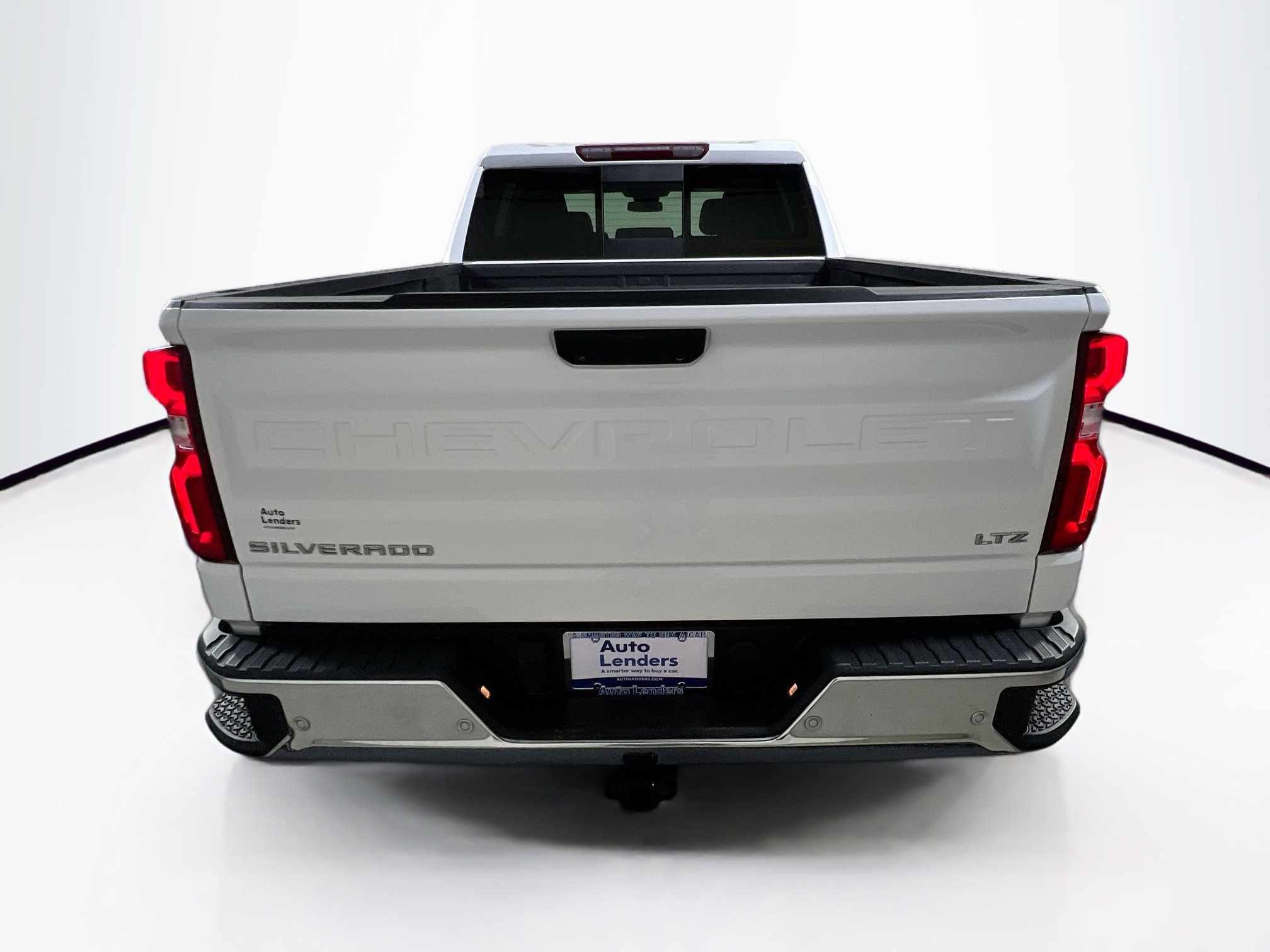 Used 2024 Chevrolet Silverado 1500 LTZ w/ LTZ Premium Package AWD/4WD image 6