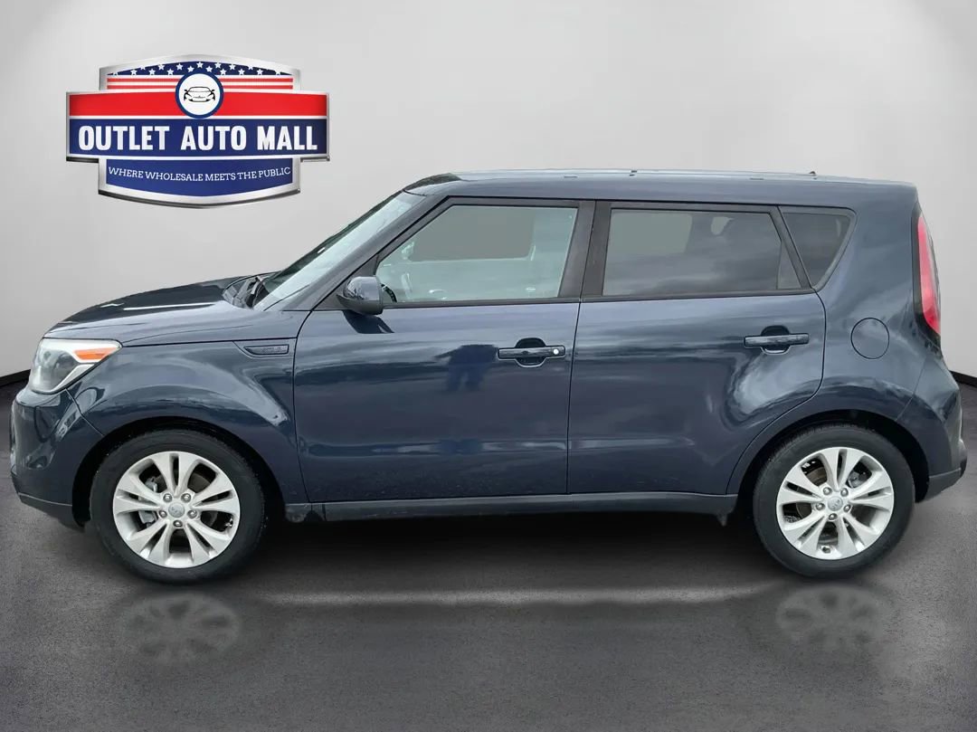 Used 2016 Kia Soul + w/ Audio Package FWD image 6