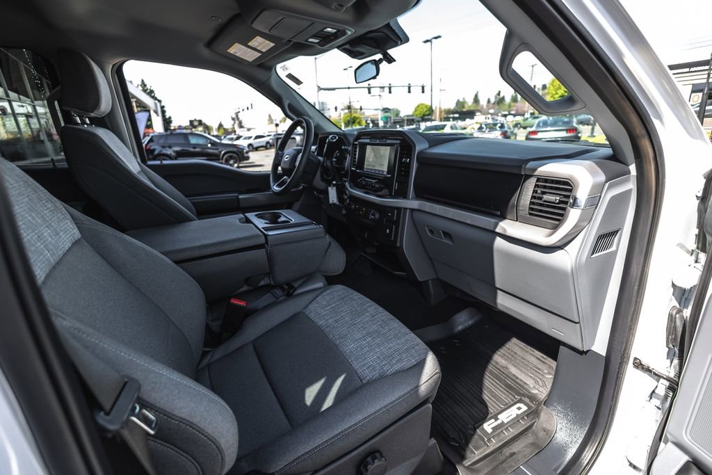 Used 2022 Ford F150 XLT w/ XTR Package image 29