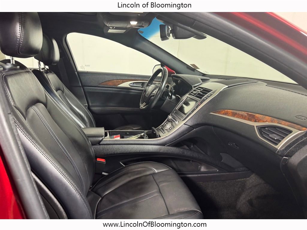 Used 2017 Lincoln MKZ Reserve w/ Technology Package FWD image 14