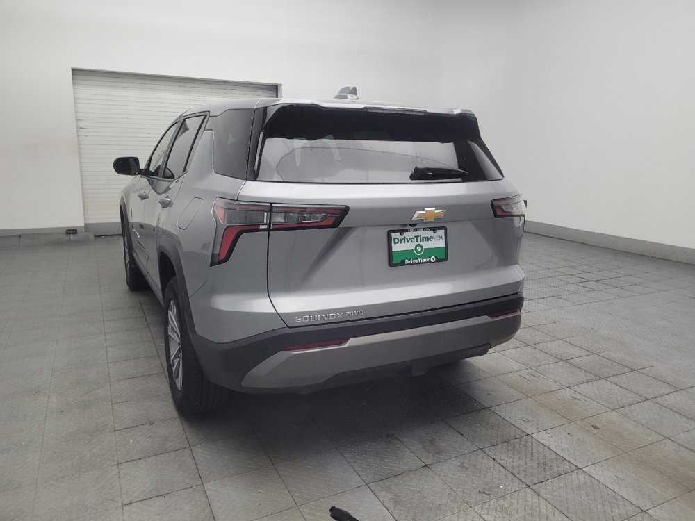 Used 2025 Chevrolet Equinox LT AWD/4WD image 5