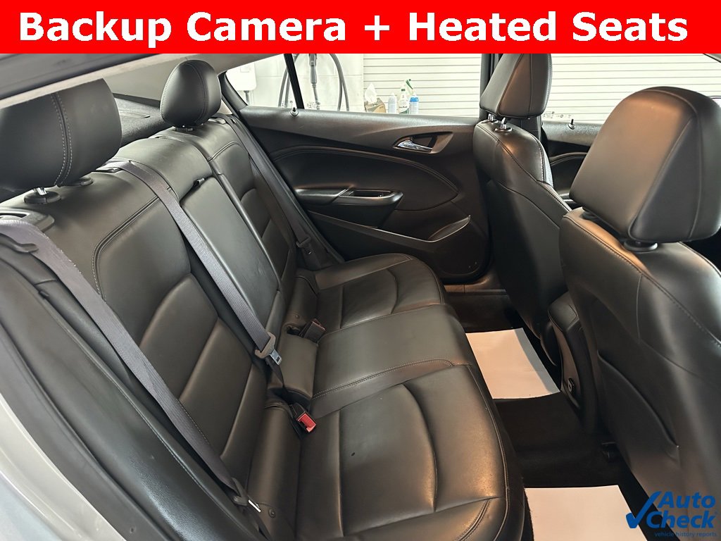 Used 2017 Chevrolet Cruze Premier image 19