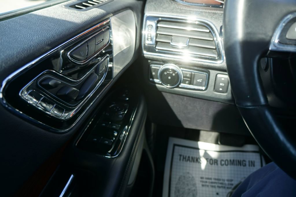 Used 2020 Lincoln Navigator Reserve w/ Luxury Package AWD/4WD image 10