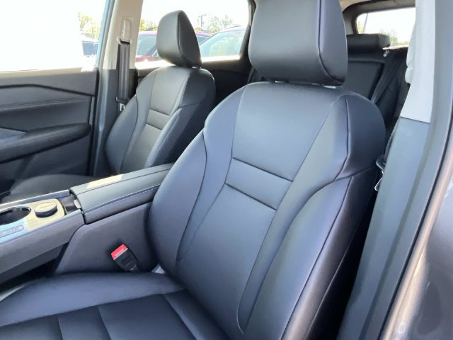 New 2026 Nissan Rogue Dark Armor AWD/4WD image 26