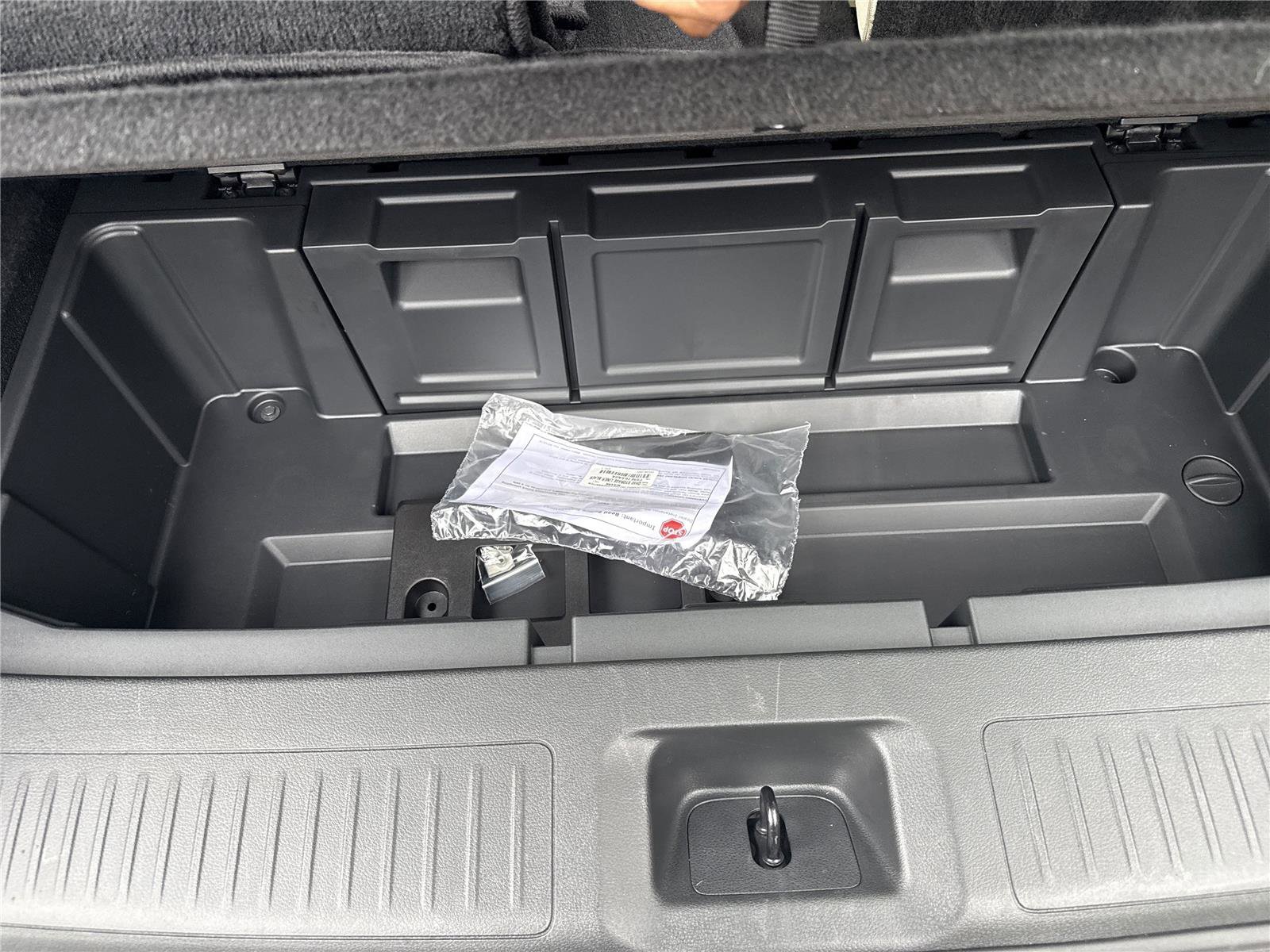 Certified 2025 INFINITI QX60 Luxe image 28