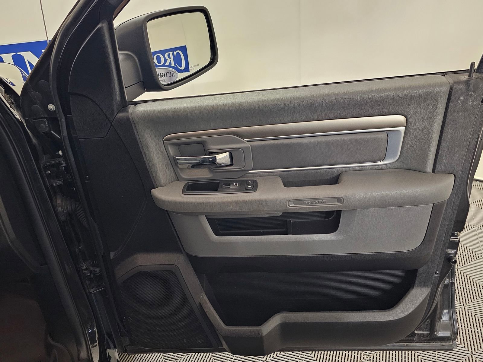Used 2017 RAM 1500 Big Horn image 33