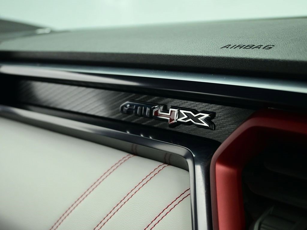 Used 2024 GMC Canyon AT4X image 33