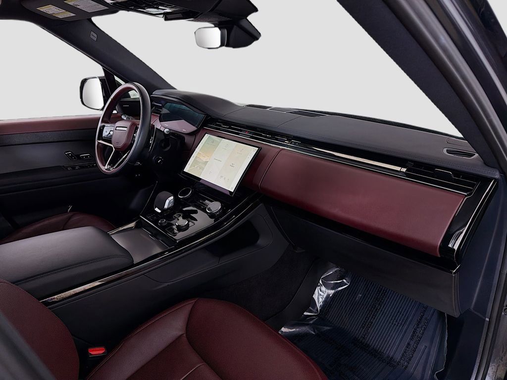 Used 2023 Land Rover Range Rover Sport SE Dynamic image 21