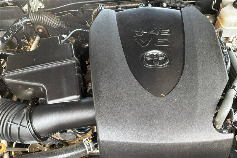 Used 2020 Toyota Tacoma TRD Off-Road AWD/4WD image 24