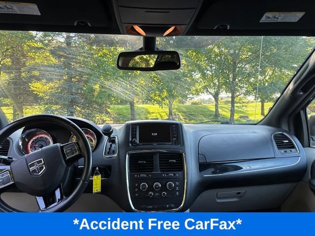 Used 2019 Dodge Grand Caravan SXT FWD image 7