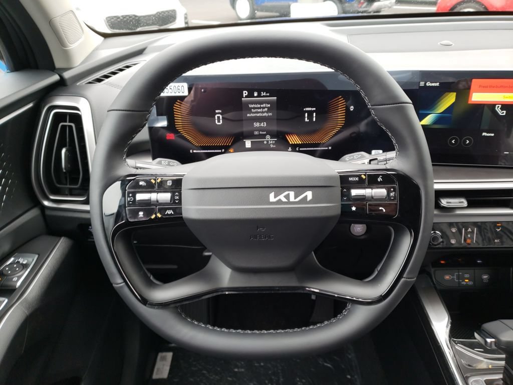 New 2026 Kia Sorento LX FWD image 11